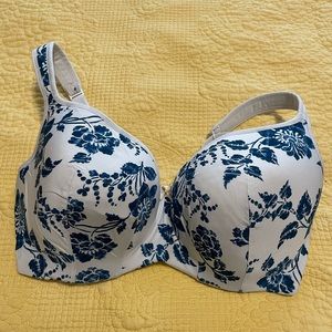 Lightly lined balconette 38F